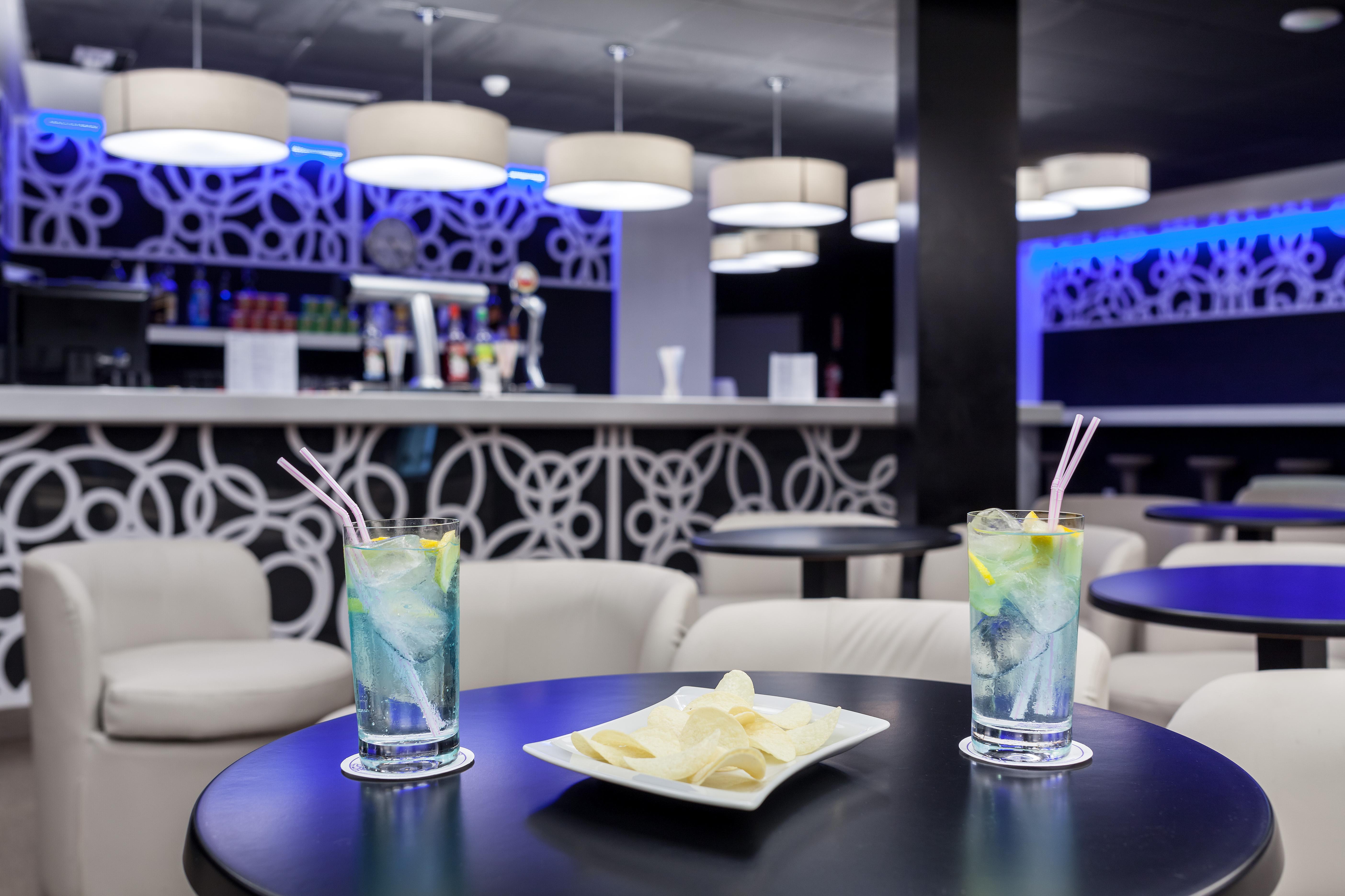 Playaolid All Inclusive 阿德耶 外观 照片